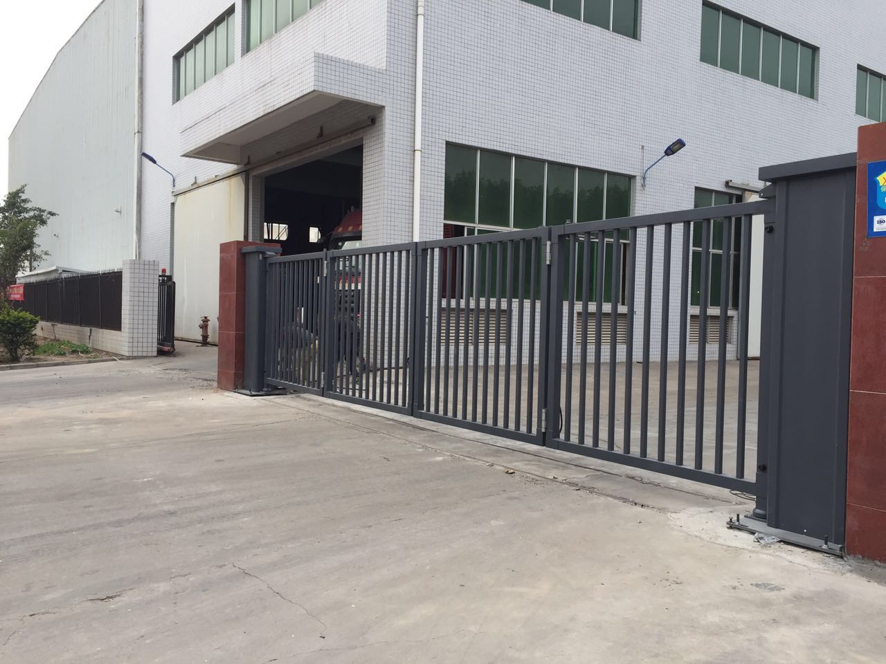 房县房县无锡市悬浮门