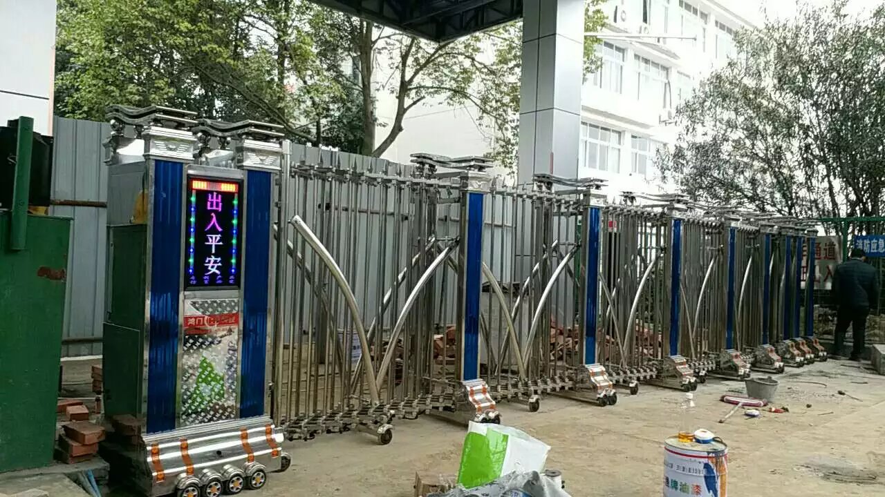 房县房县四川绵阳市飞机场伸缩门